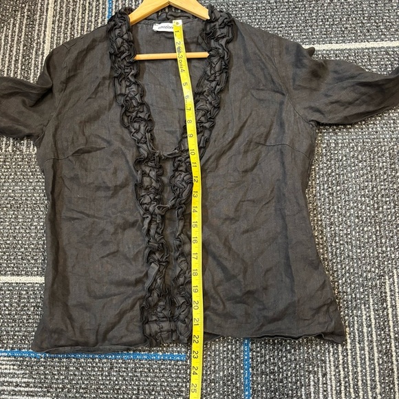 Emozioni Linen Cardigan Top Black Ruffled Tie front and wrists - Picture 11 of 14
